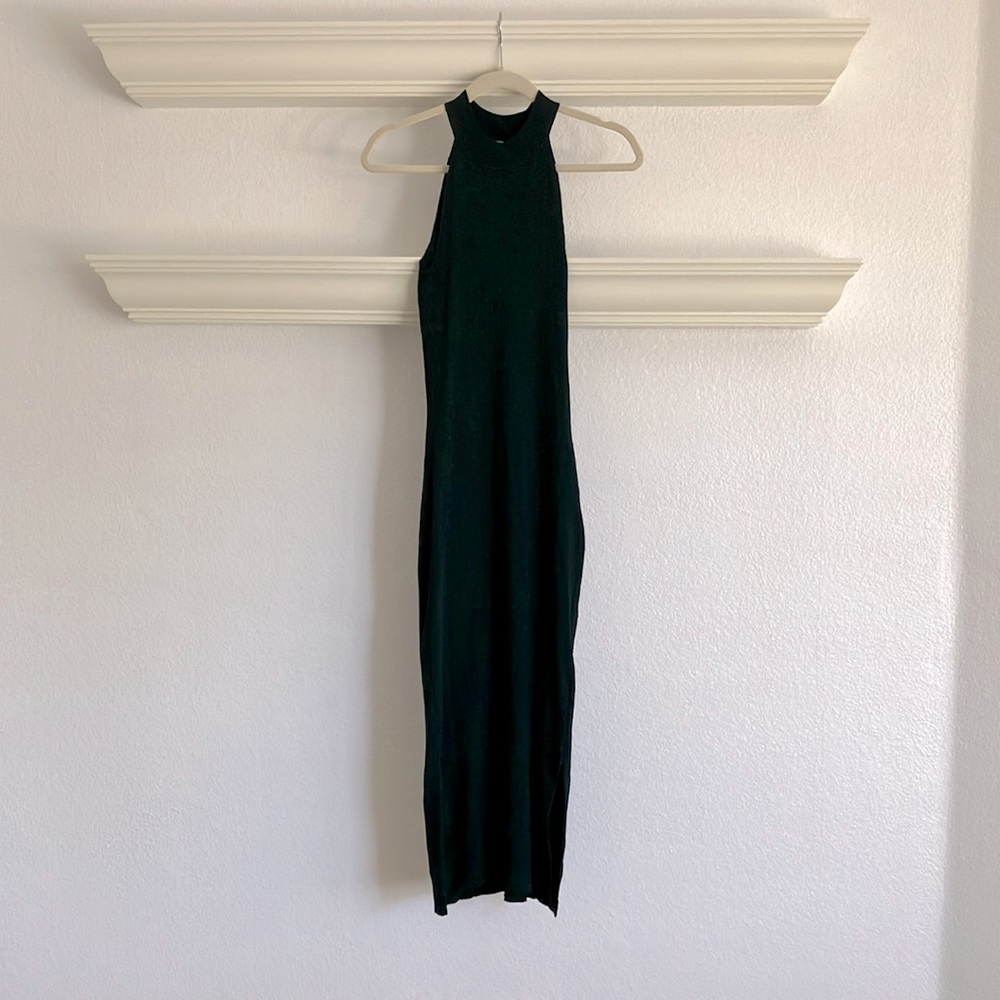 Green H&M dress is in impecable condition.